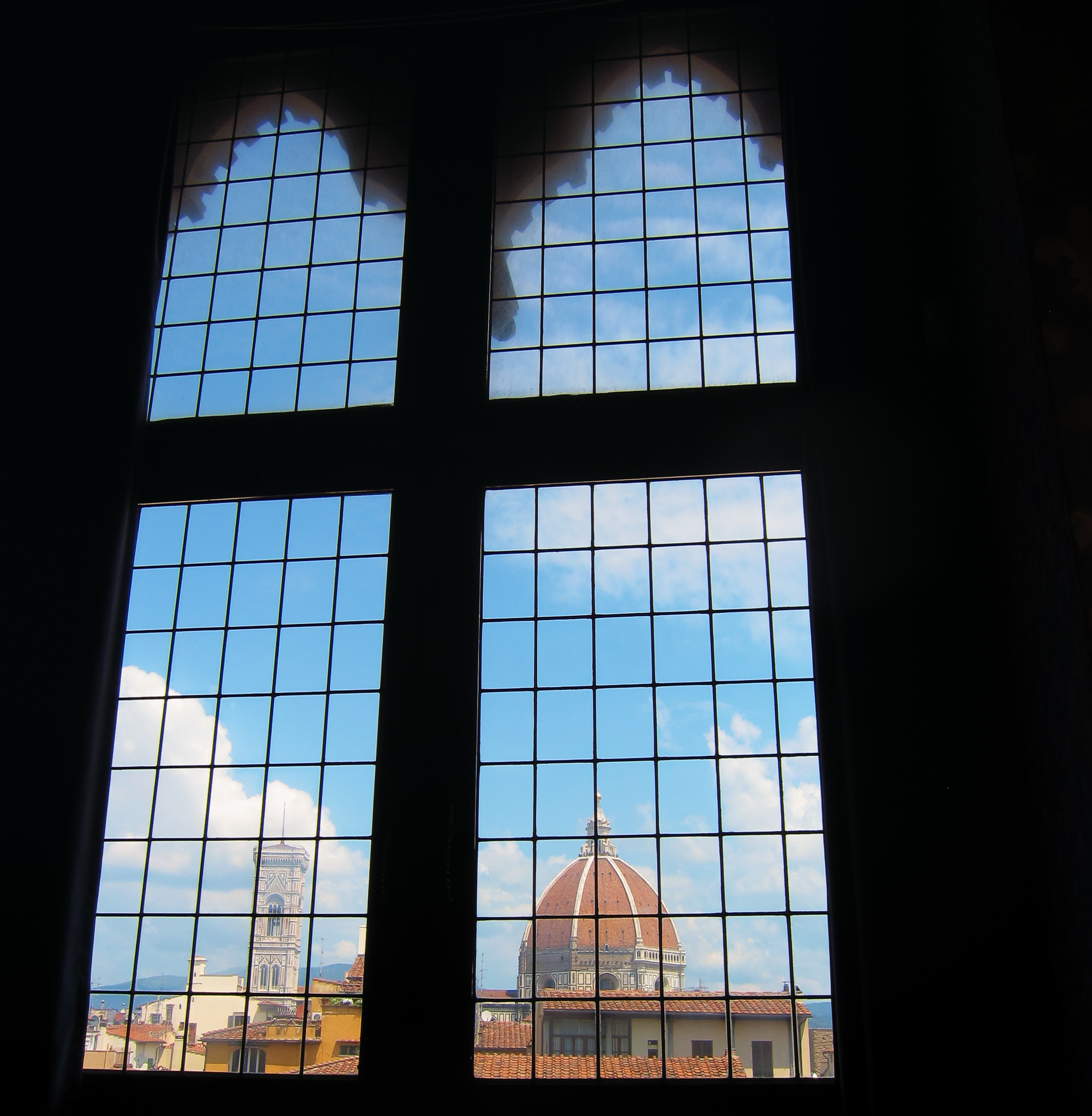 Il Duomo from the Galleria degli Uffizi, Firenze, Toscana, Italia